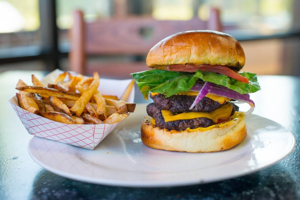 Kobies Hot dogs & Pizzeria | restaurant | 1810 N Delany Rd suite a, Gurnee, IL 60031, USA | 8476727733 OR +1 847-672-7733