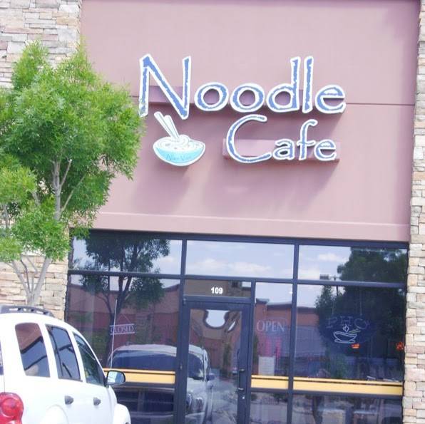 Nam Van Noodle Café | restaurant | 113 Los Altos Pkwy, Sparks, NV 89436, USA | 7756269898 OR +1 775-626-9898