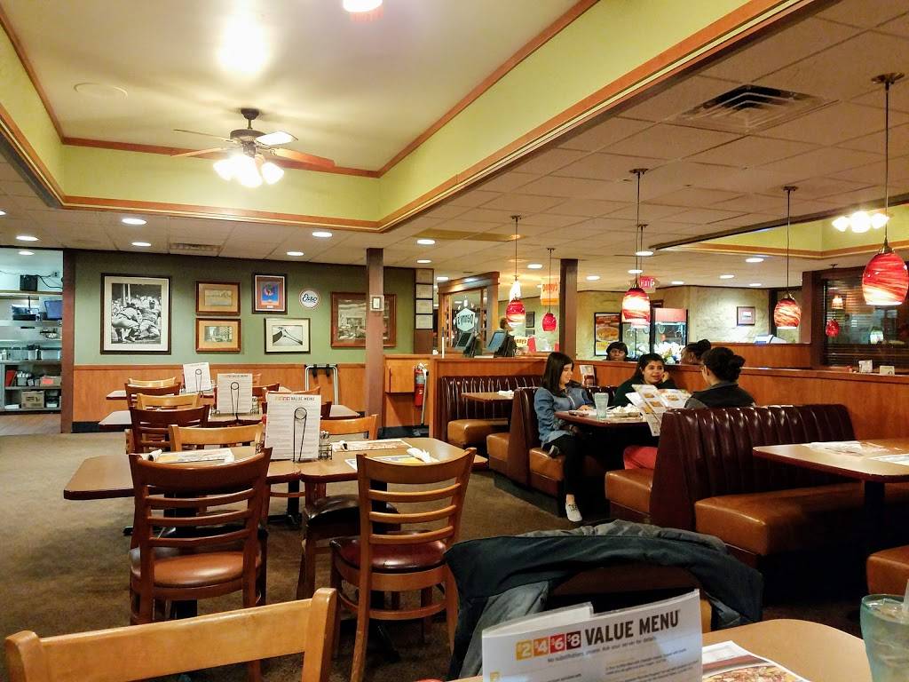 Dennys | restaurant | 3890 Northpoint Blvd, Waukegan, IL 60085, USA | 8474731331 OR +1 847-473-1331