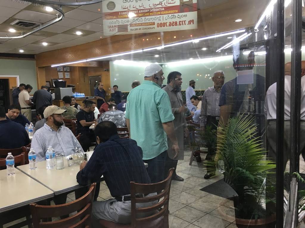 ANDHRA DARBAR RESTAURANT | restaurant | 2240 W Devon Ave, Chicago, IL 60659, USA | 7738567000 OR +1 773-856-7000