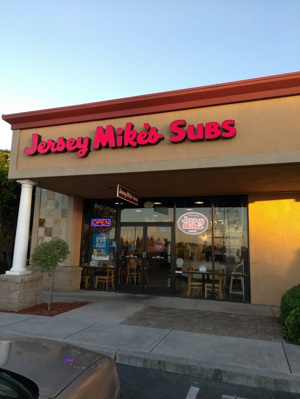 Jersey Mikes Subs | restaurant | 2982 Grant Line Rd, Tracy, CA 95304, USA | 2098352885 OR +1 209-835-2885