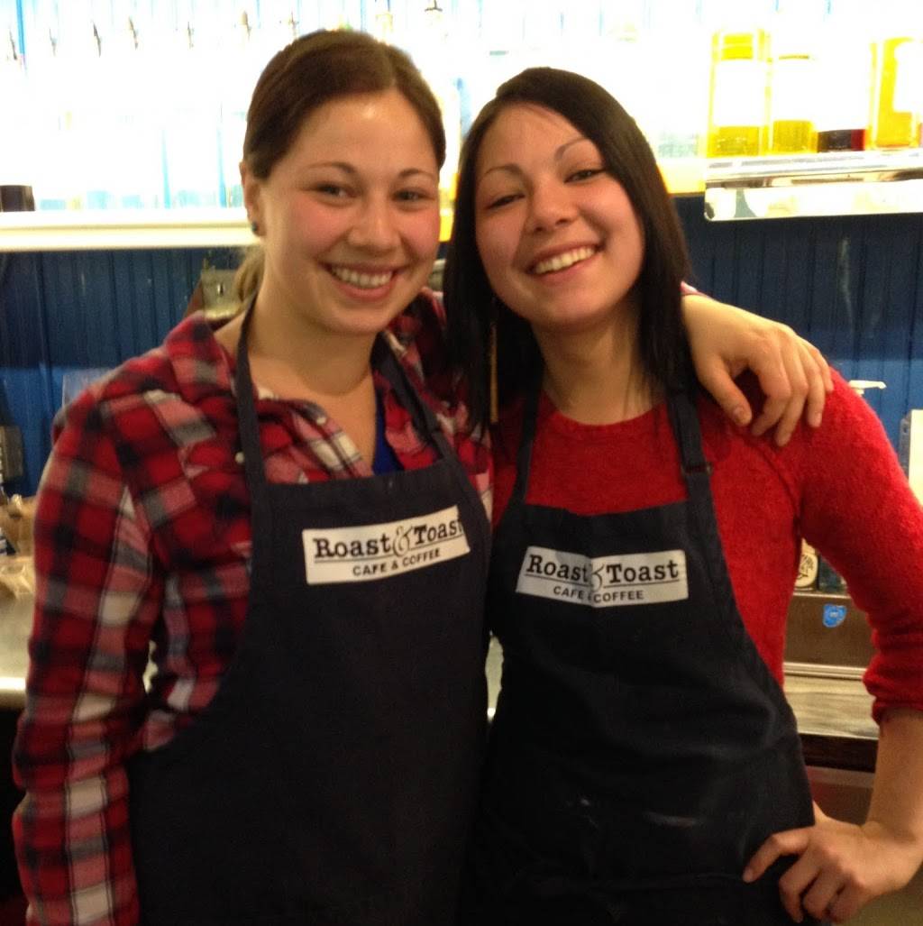 Roast & Toast | cafe | 309 E Lake St, Petoskey, MI 49770, USA | 2313477767 OR +1 231-347-7767