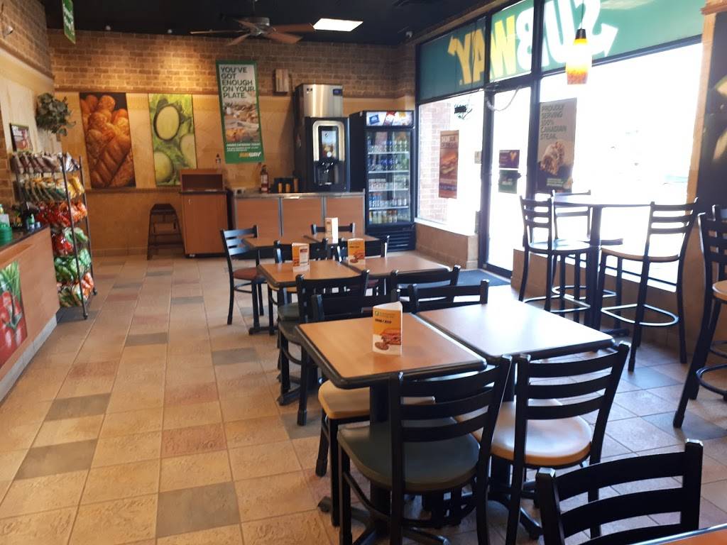 Subway | meal takeaway | 95 Lincoln St Unit #14, Welland, ON L3C 7C3, Canada | 9057149402 OR +1 905-714-9402