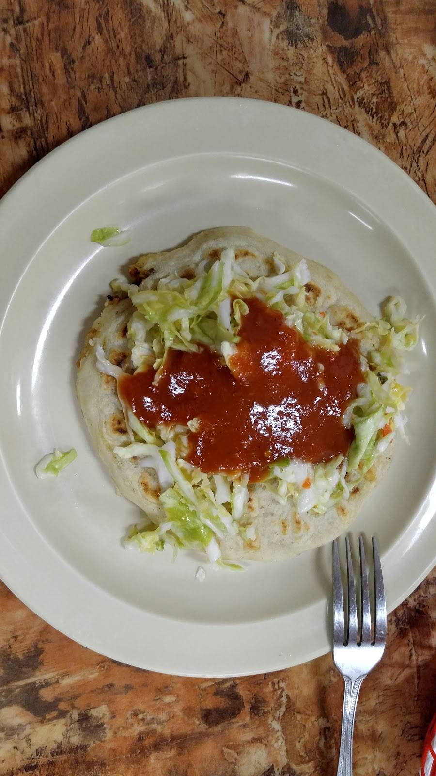 Pupuseria el Comalito | restaurant | 1900 N Long Beach Blvd #100, Compton, CA 90221, USA | 3106350479 OR +1 310-635-0479