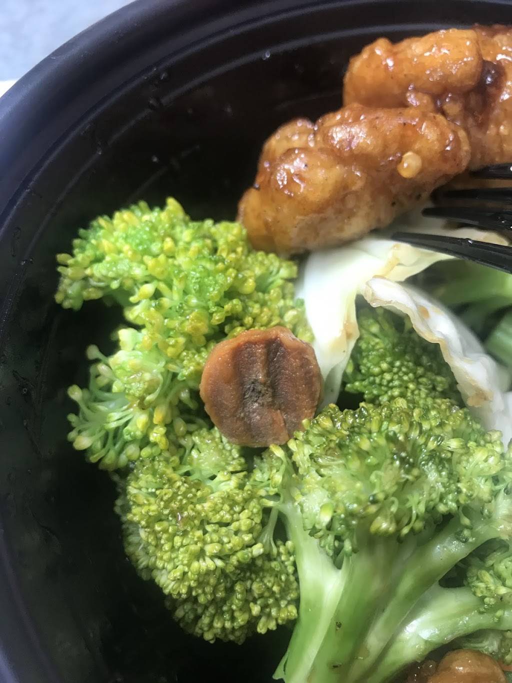 Panda Express | restaurant | 4301 W Wisconsin Ave #201, Appleton, WI 54913, USA | 9208304520 OR +1 920-830-4520