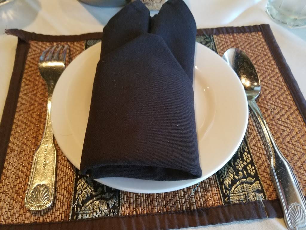 Rickys Thai | restaurant | 649 US-206, Hillsborough Township, NJ 08844, USA | 9089048038 OR +1 908-904-8038