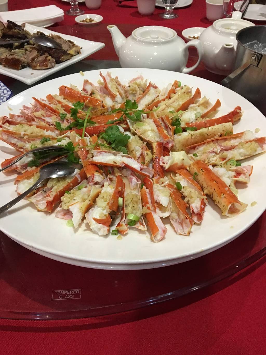 Broadway Chinese Seafood | restaurant | 83-17 Broadway, Queens, NY 11373, USA | 7186990688 OR +1 718-699-0688