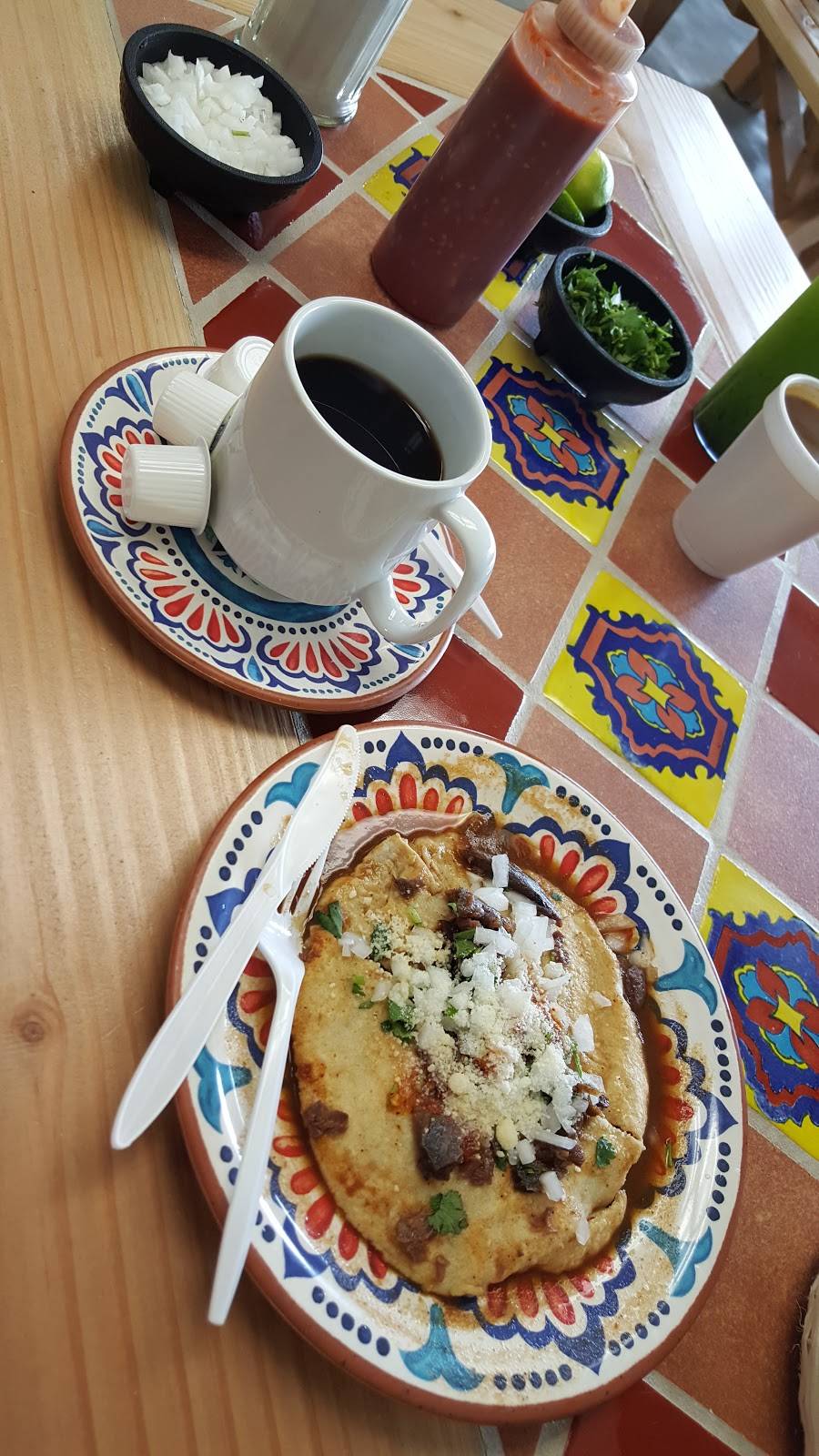 El Chivito Birrieria | restaurant | 1530 W 6th St #107, Corona, CA 92882, USA | 9515318100 OR +1 951-531-8100