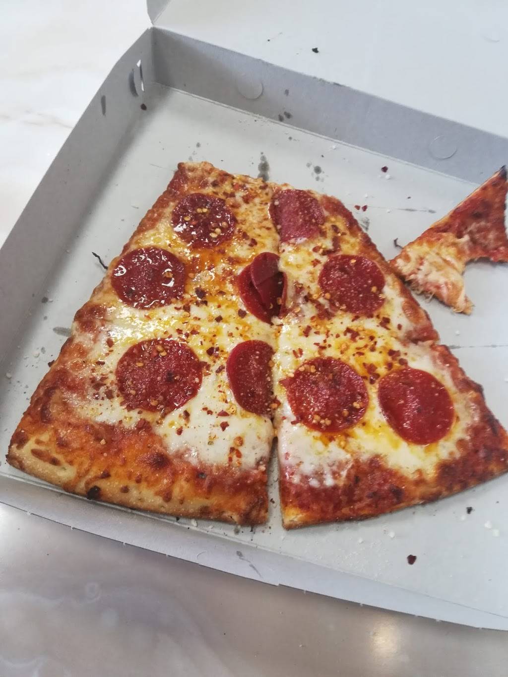 Milano Pizza | restaurant | 567 W Clover Rd, Tracy, CA 95376, USA | 2098322222 OR +1 209-832-2222