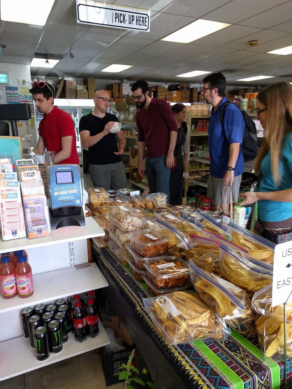 Asia Market Thai Lao Food | meal takeaway | 3620 N Main St, Houston, TX 77009, USA | 8329684559 OR +1 832-968-4559