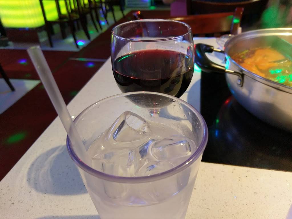 Hot Pot House | restaurant | 136-21 41st Ave, Flushing, NY 11355, USA | 7189618877 OR +1 718-961-8877