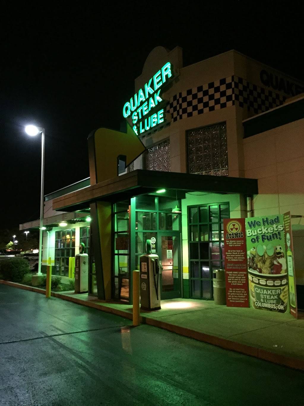 Quaker Steak & Lube | restaurant | 8500 Lyra Dr, Columbus, OH 43240, USA | 6144309464 OR +1 614-430-9464