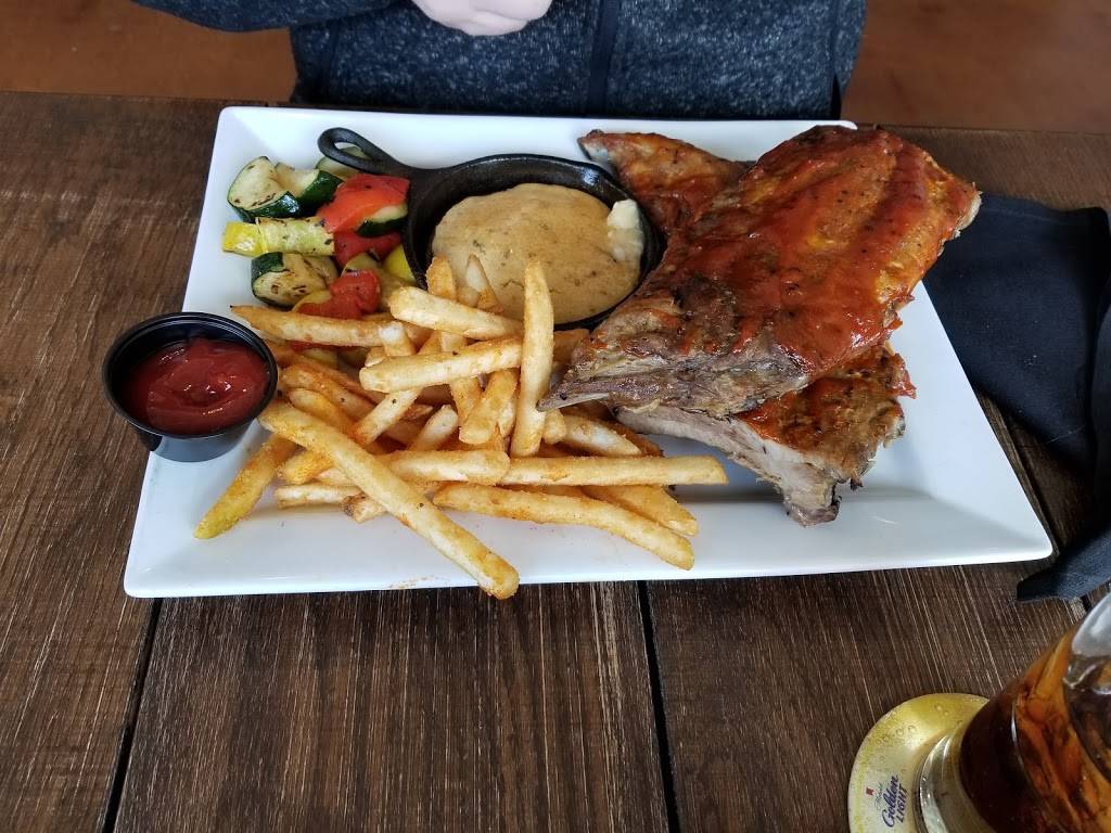 Brickside Grille & Tap | restaurant | 203 Bridge Ave E, Delano, MN 55328, USA | 7632767276 OR +1 763-276-7276