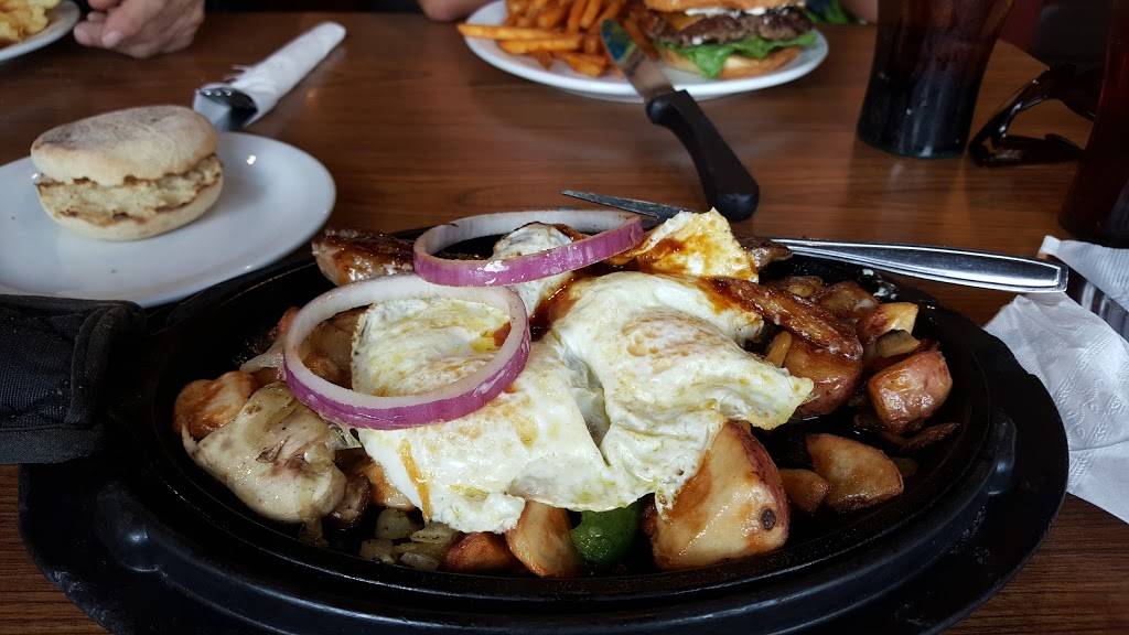 Dennys | restaurant | 4510 Fredericksburg Rd, San Antonio, TX 78201, USA | 2107321907 OR +1 210-732-1907