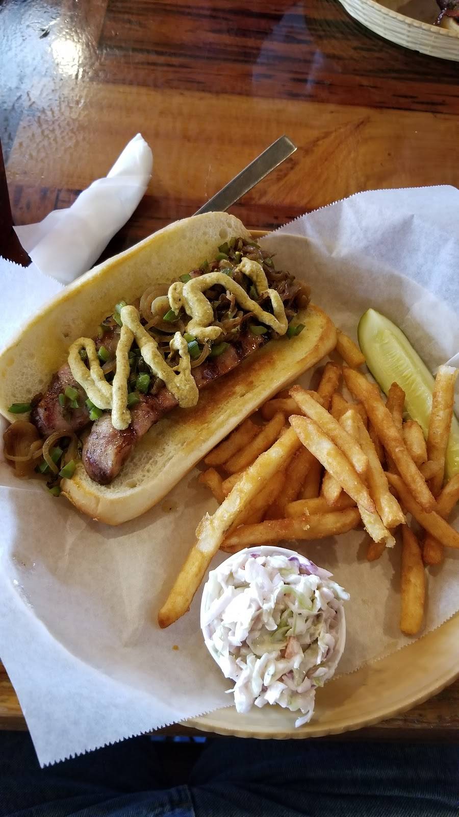 Jack Willies Bar, Grill & Tiki | restaurant | 1013 St Petersburg Dr W, Oldsmar, FL 34677, USA | 8137497932 OR +1 813-749-7932