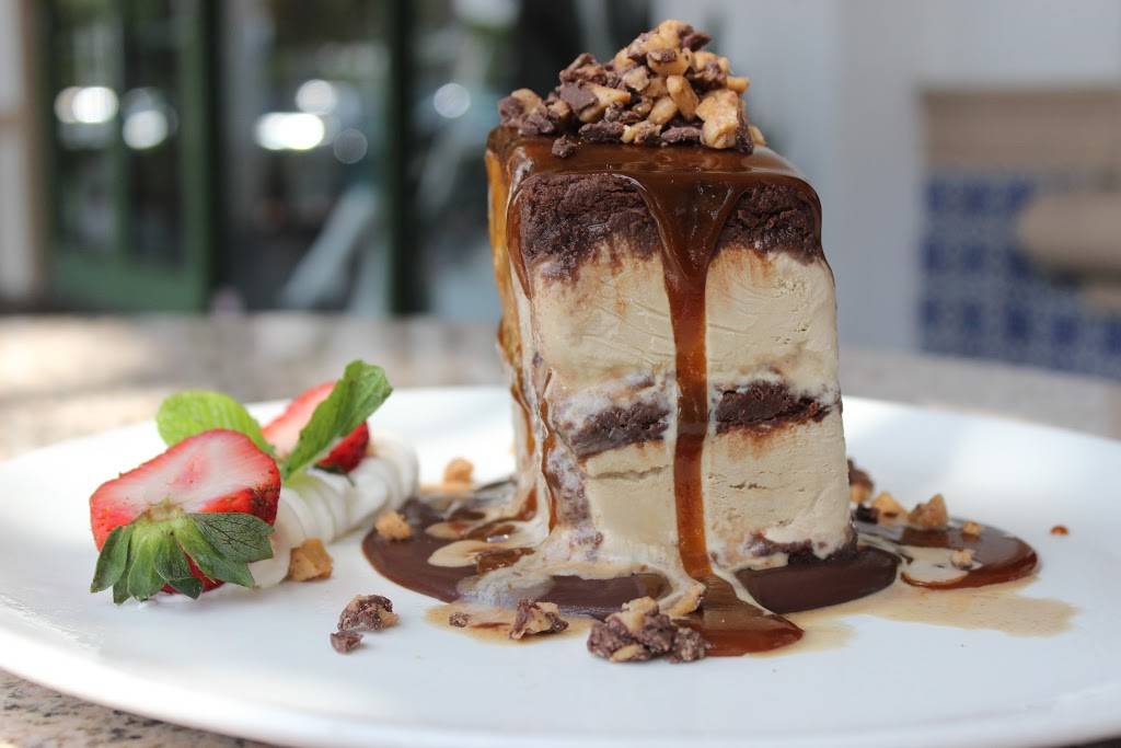 Henrys | meal takeaway | 16850 Jog Rd, Delray Beach, FL 33446, USA | 5616381949 OR +1 561-638-1949