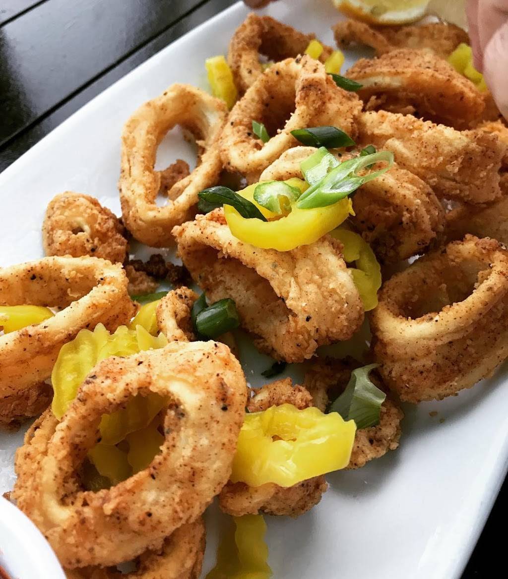 Latitudes Restaurant | restaurant | 2501 N Ocean Dr, Hollywood, FL 33019, USA | 9549242202 OR +1 954-924-2202