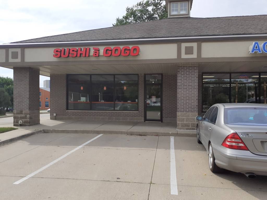 Sushi a Go Go | restaurant | 5500 Merle Hay Rd, Johnston, IA 50131, USA | 5152760927 OR +1 515-276-0927