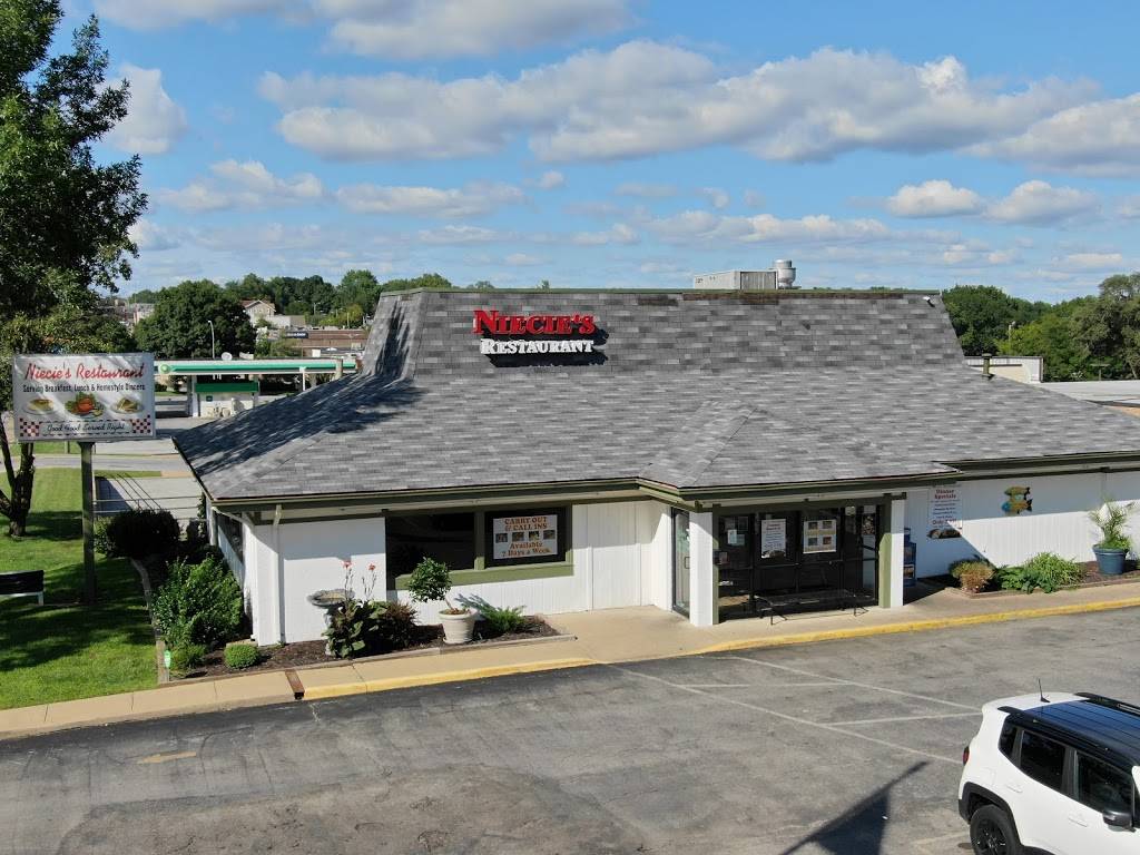 Niecies Restaurant | restaurant | 6441 Troost Ave, Kansas City, MO 64131, USA | 8164446006 OR +1 816-444-6006