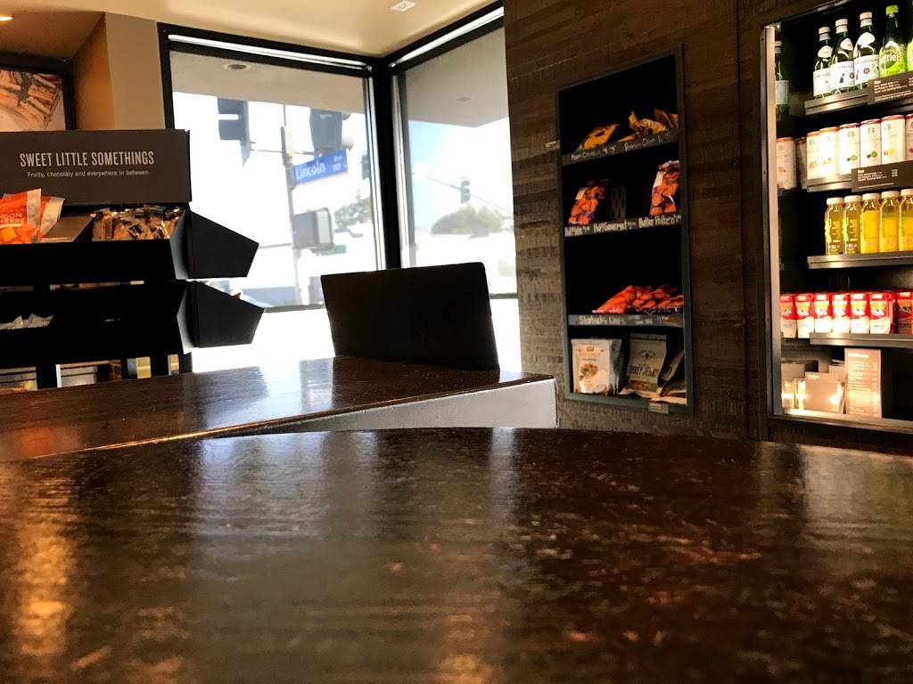Starbucks | cafe | 1900 Lincoln Blvd, Santa Monica, CA 90405, USA | 3106647049 OR +1 310-664-7049
