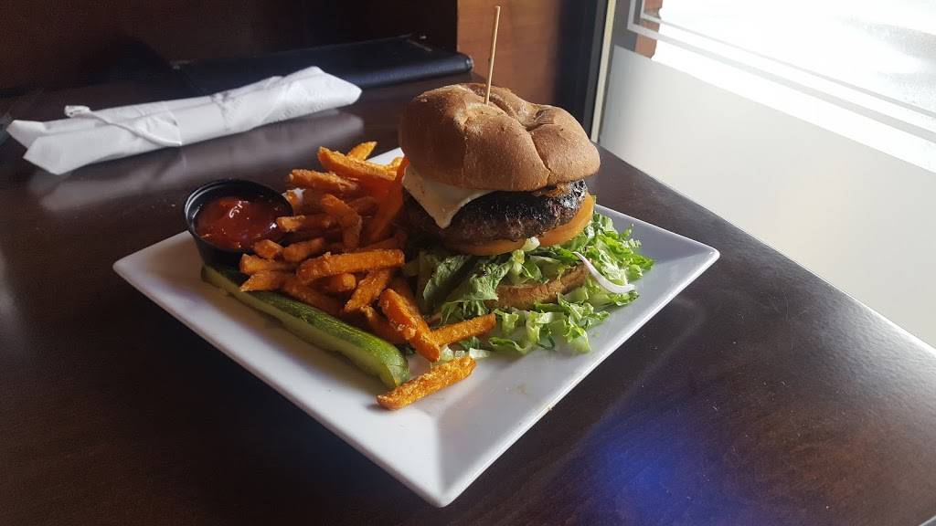 Buonavita | restaurant | 284 N Maple St, Enfield, CT 06082, USA | 8607495903 OR +1 860-749-5903