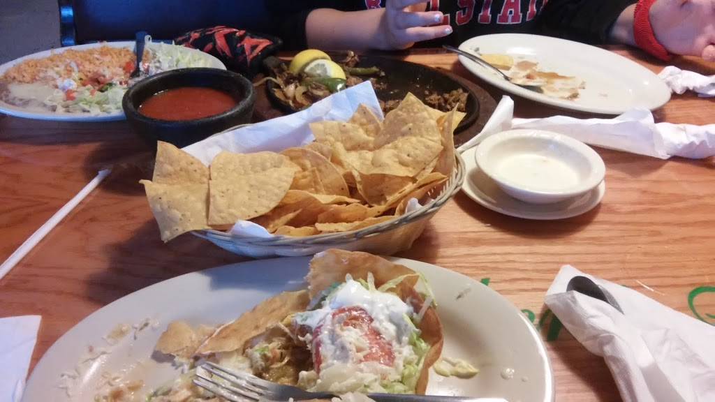 El Camino Real Restaurant | restaurant | 220 NW Lincoln Ave, Portland, IN 47371, USA | 2607266507 OR +1 260-726-6507