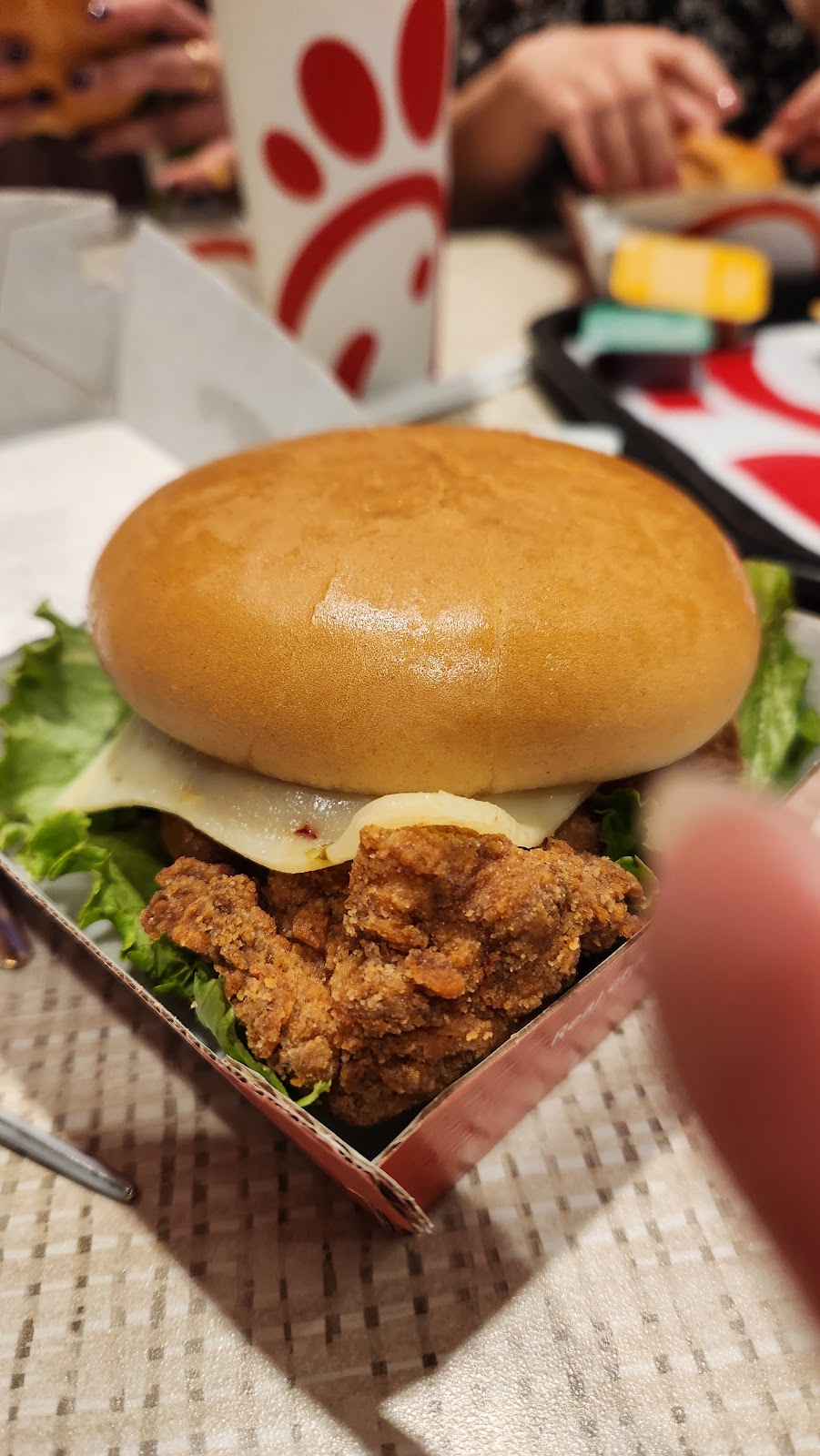 Chick-fil-A | restaurant | 1525 40th St, Emeryville, CA 94608, USA | 5104100759 OR +1 510-410-0759