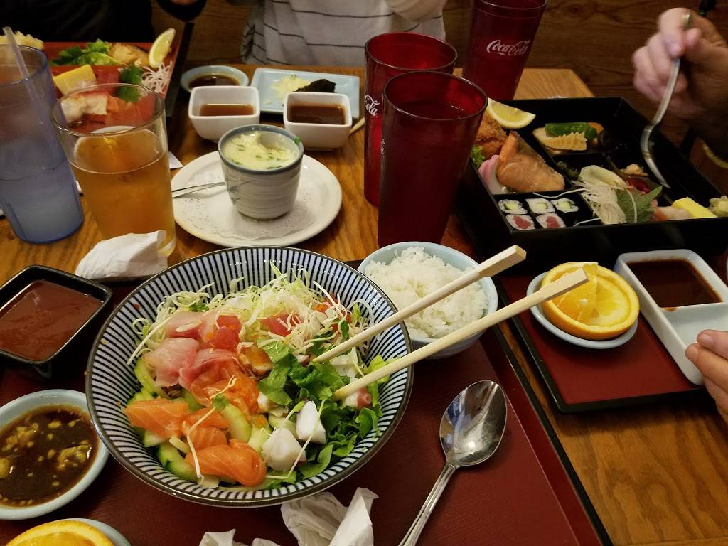 Tokyo Japanese Restaurant | restaurant | 3500 Factoria Blvd SE, Bellevue, WA 98006, USA | 4256415691 OR +1 425-641-5691