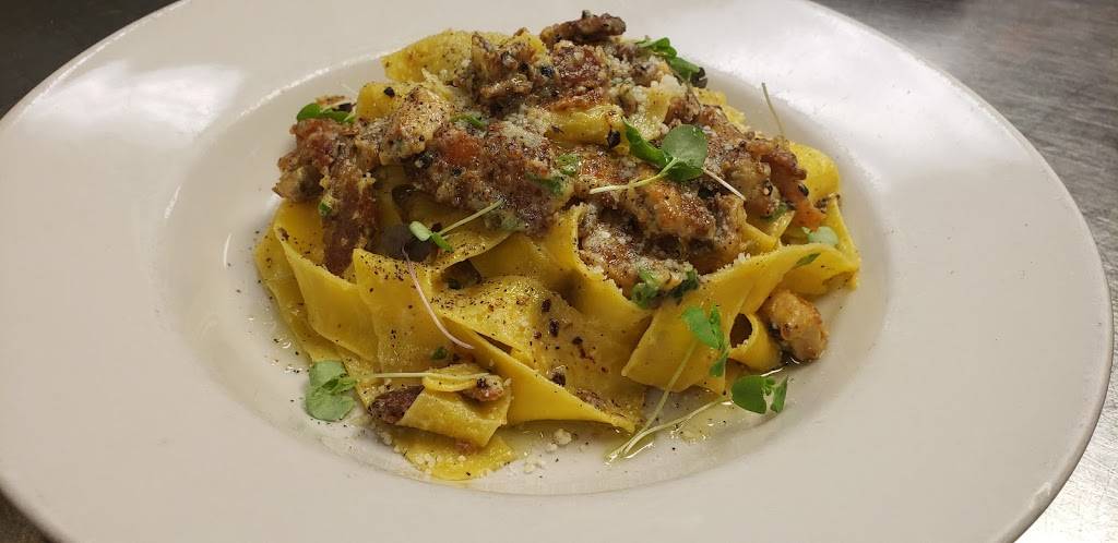 Pascale | restaurant | 800 Nottingham Rd, Syracuse, NY 13224, USA | 3154468511 OR +1 315-446-8511