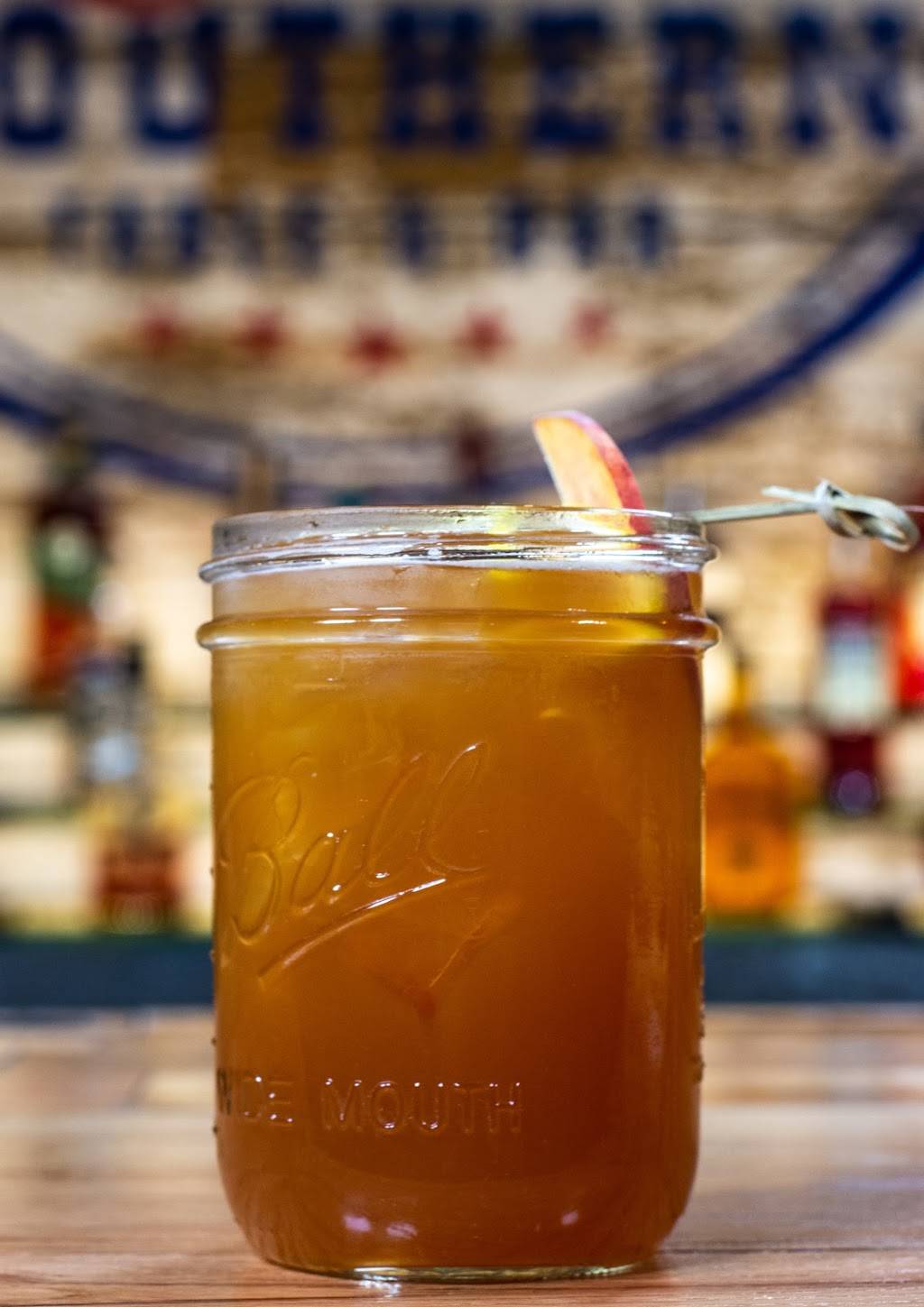 Nashs Southern Table & Bar | restaurant | 286 Southland Dr, Lexington, KY 40503, USA | 8595545138 OR +1 859-554-5138