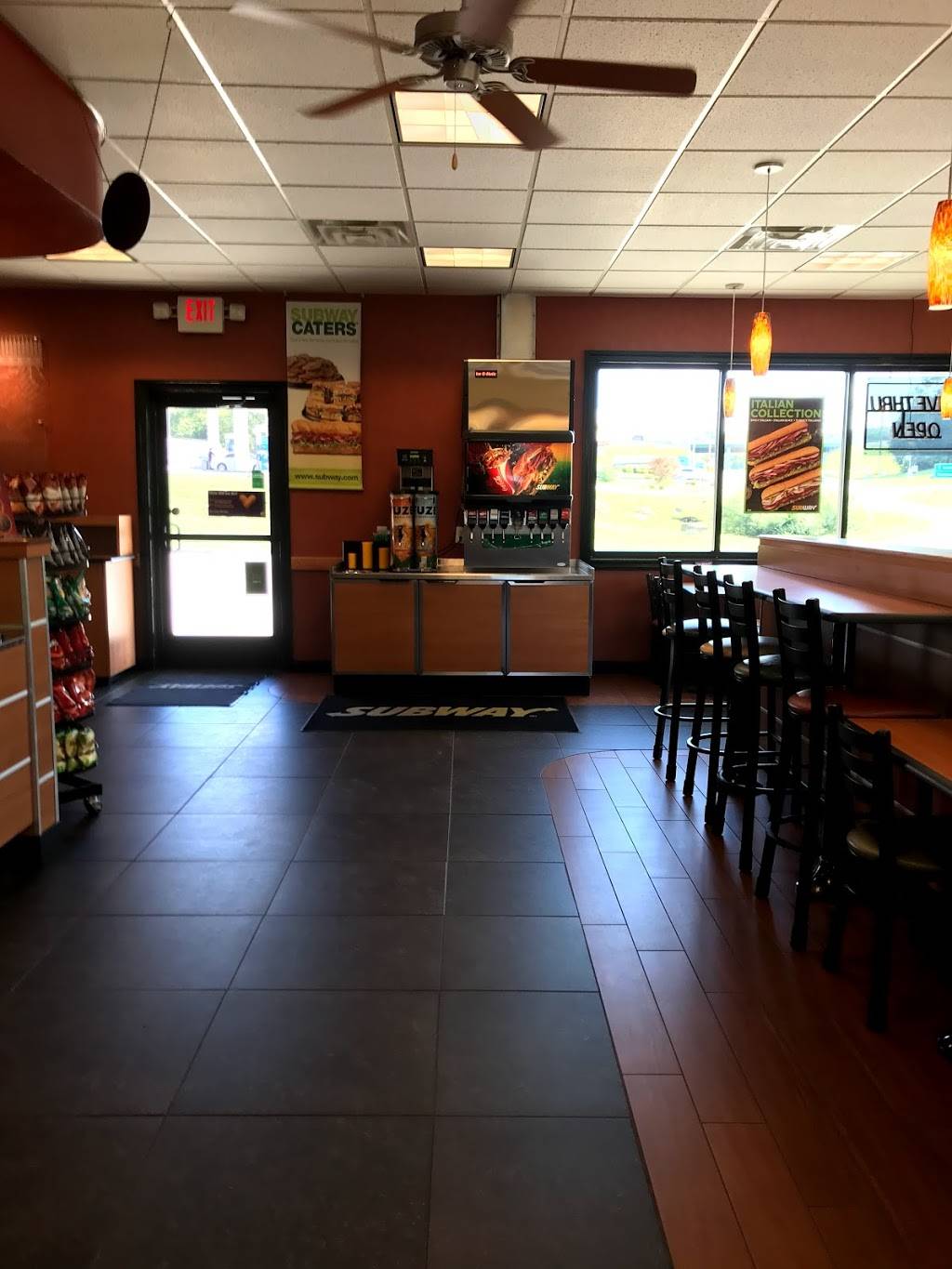 Subway | restaurant | 475 Gordonsville Hwy, Gordonsville, TN 38563, USA | 6156835050 OR +1 615-683-5050