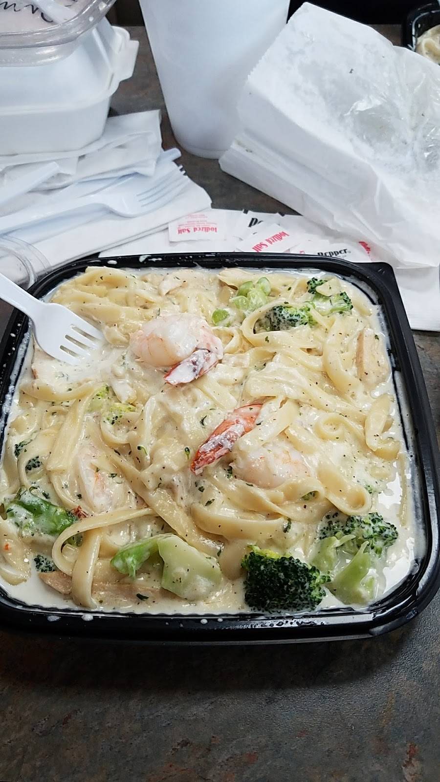 Royal Barbecue Pizza | restaurant | 5844 Mt Elliott St, Detroit, MI 48211, USA | 3139232222 OR +1 313-923-2222