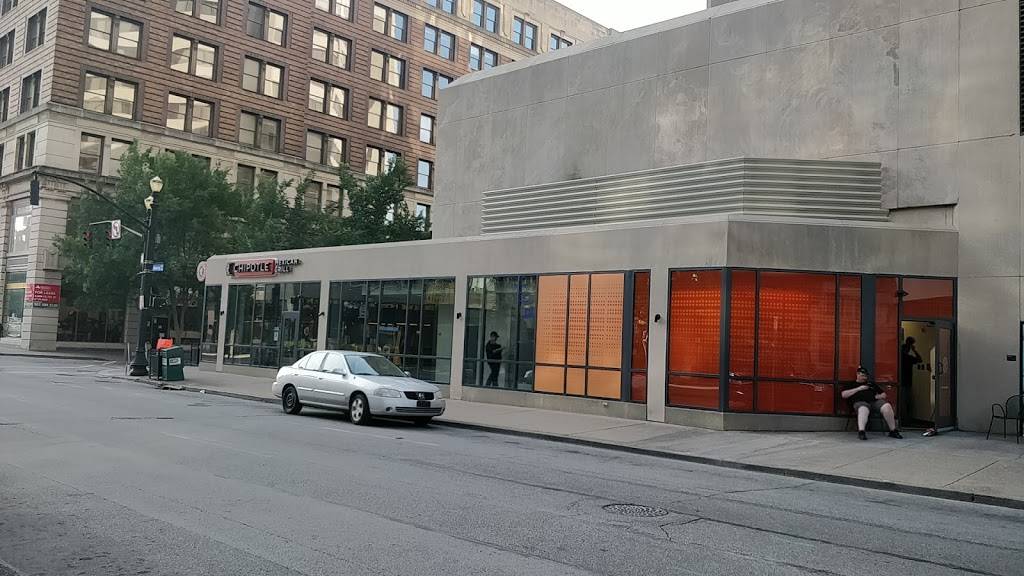 Chipotle Mexican Grill | restaurant | 315 S 4th St, Louisville, KY 40202, USA | 5025848606 OR +1 502-584-8606
