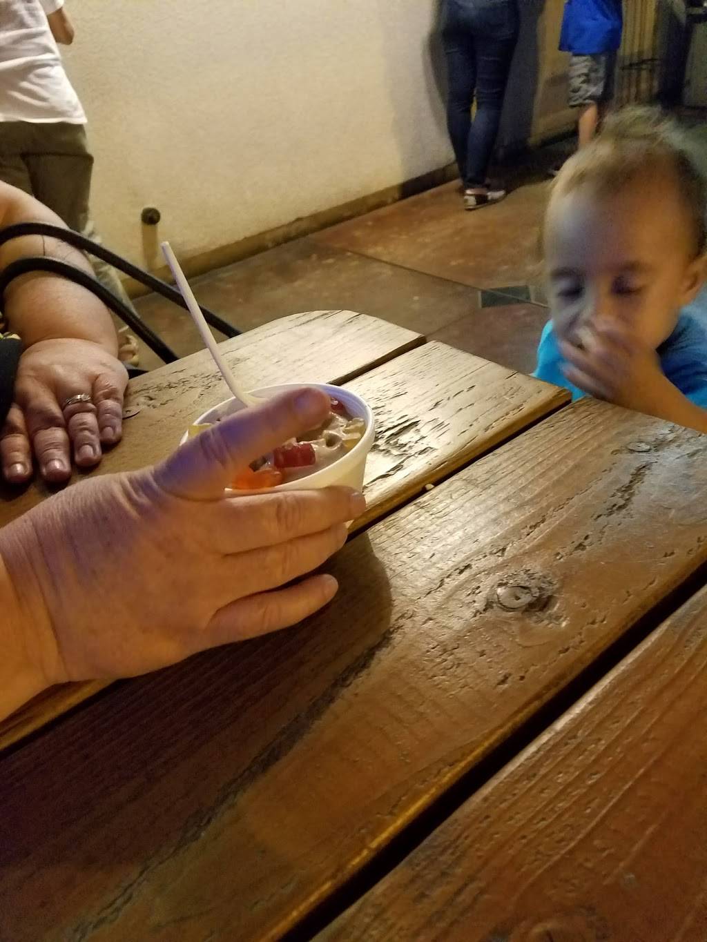 Frosty King | restaurant | 1749, 279 E Pine St, Exeter, CA 93221, USA | 5595924714 OR +1 559-592-4714