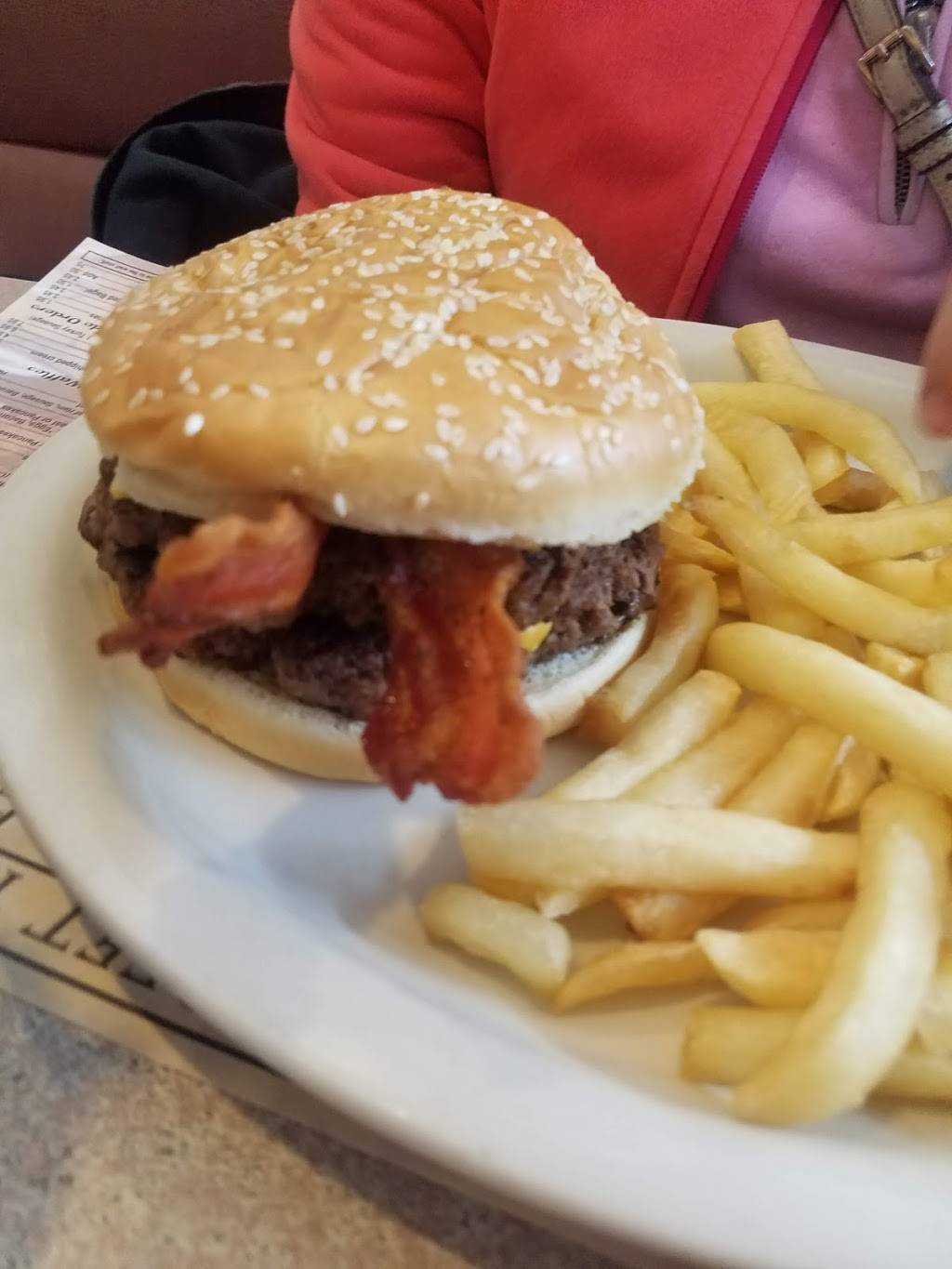 Tonys Original Restaurant | meal takeaway | 2612 State St, Saginaw, MI 48602, USA | 9897931801 OR +1 989-793-1801