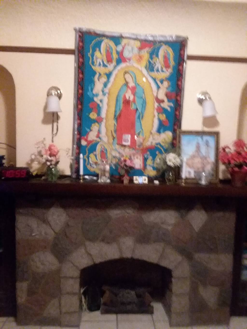 El Senorial | restaurant | 1901 S 31st St, Milwaukee, WI 53215, USA | 4143859506 OR +1 414-385-9506