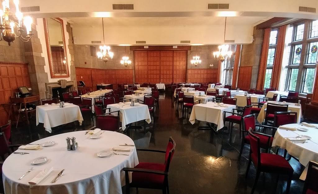 Quadrangle Club | night club | 1155 E 57th St, Chicago, IL 60637, USA | 7737022550 OR +1 773-702-2550