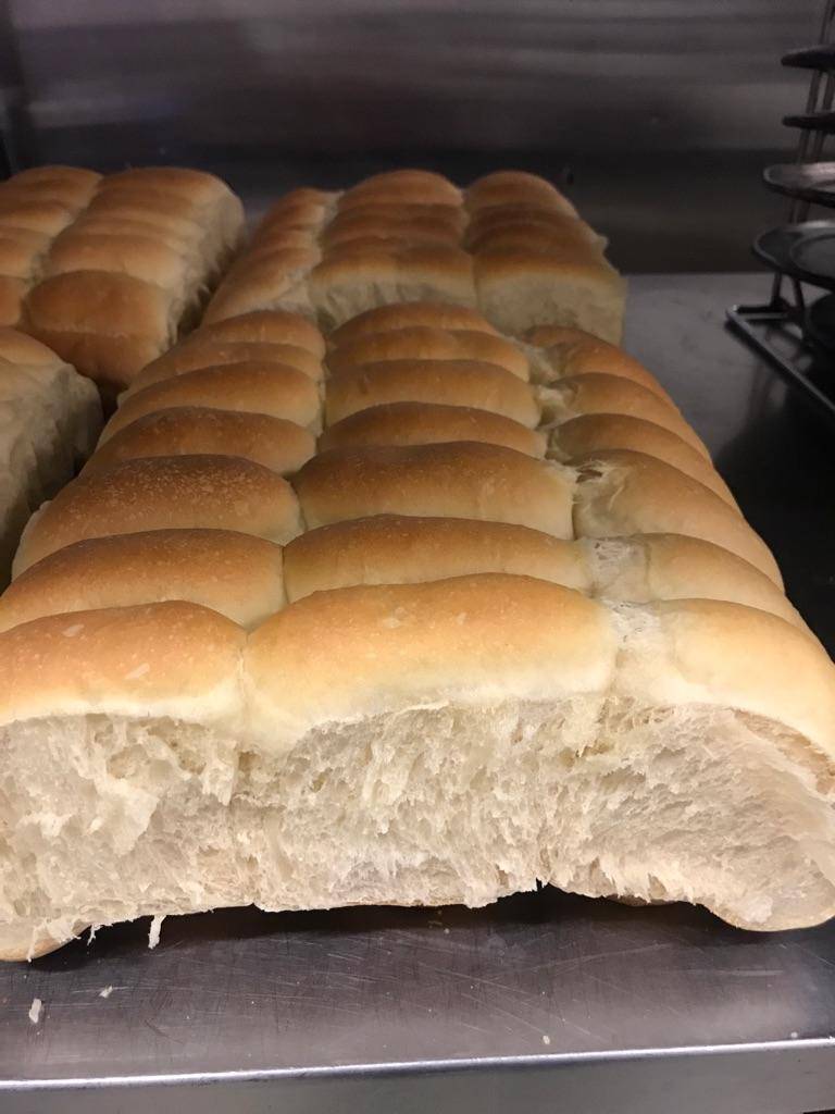 Antonios Pizza | restaurant | 280 E Hwy 246, Buellton, CA 93427, USA | 8056880028 OR +1 805-688-0028