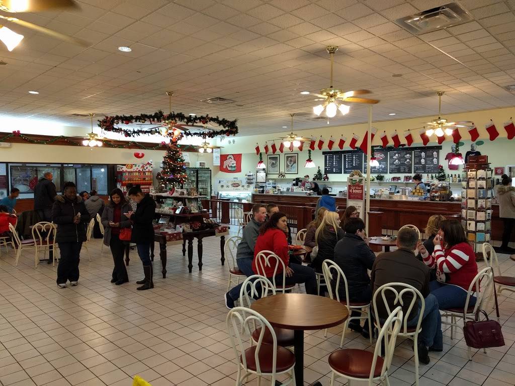 Graeters Ice Cream | bakery | 2136 Bethel Rd, Columbus, OH 43220, USA | 6144427622 OR +1 614-442-7622