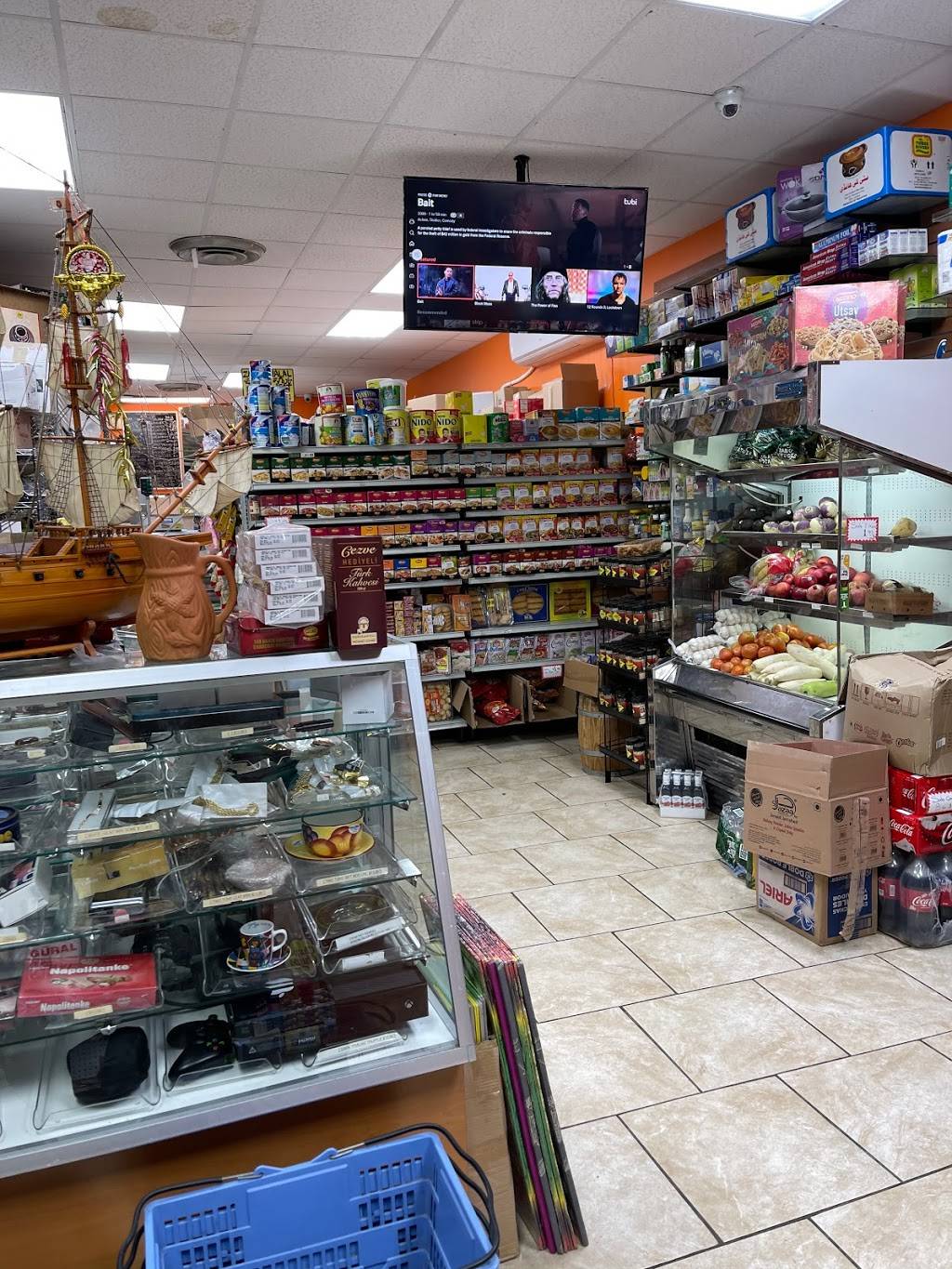 Victory Halal Food/Meat & Indian - Pakistani Grocery | restaurant | 1891 Victory Blvd, Staten Island, NY 10314, USA | 7184482922 OR +1 718-448-2922