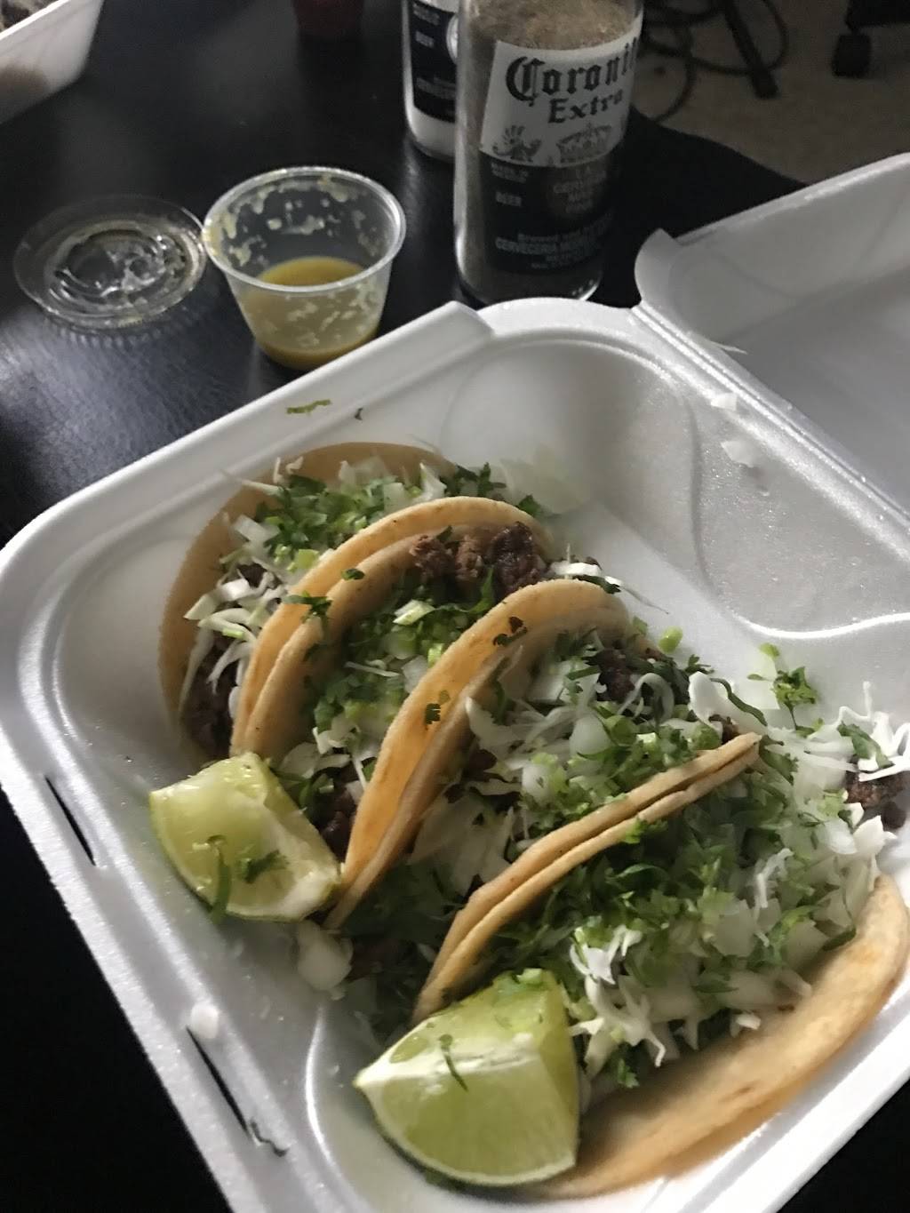 El Taco Amigo | restaurant | 201 W New York Ave, DeLand, FL 32720, USA | 3867340735 OR +1 386-734-0735