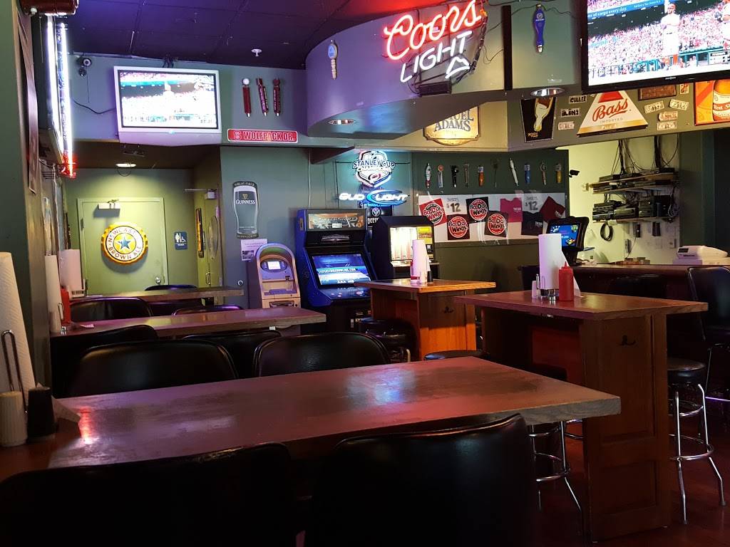 Ba-Da Wings | restaurant | 2161 Avent Ferry Rd, Raleigh, NC 27606, USA | 9198323902 OR +1 919-832-3902