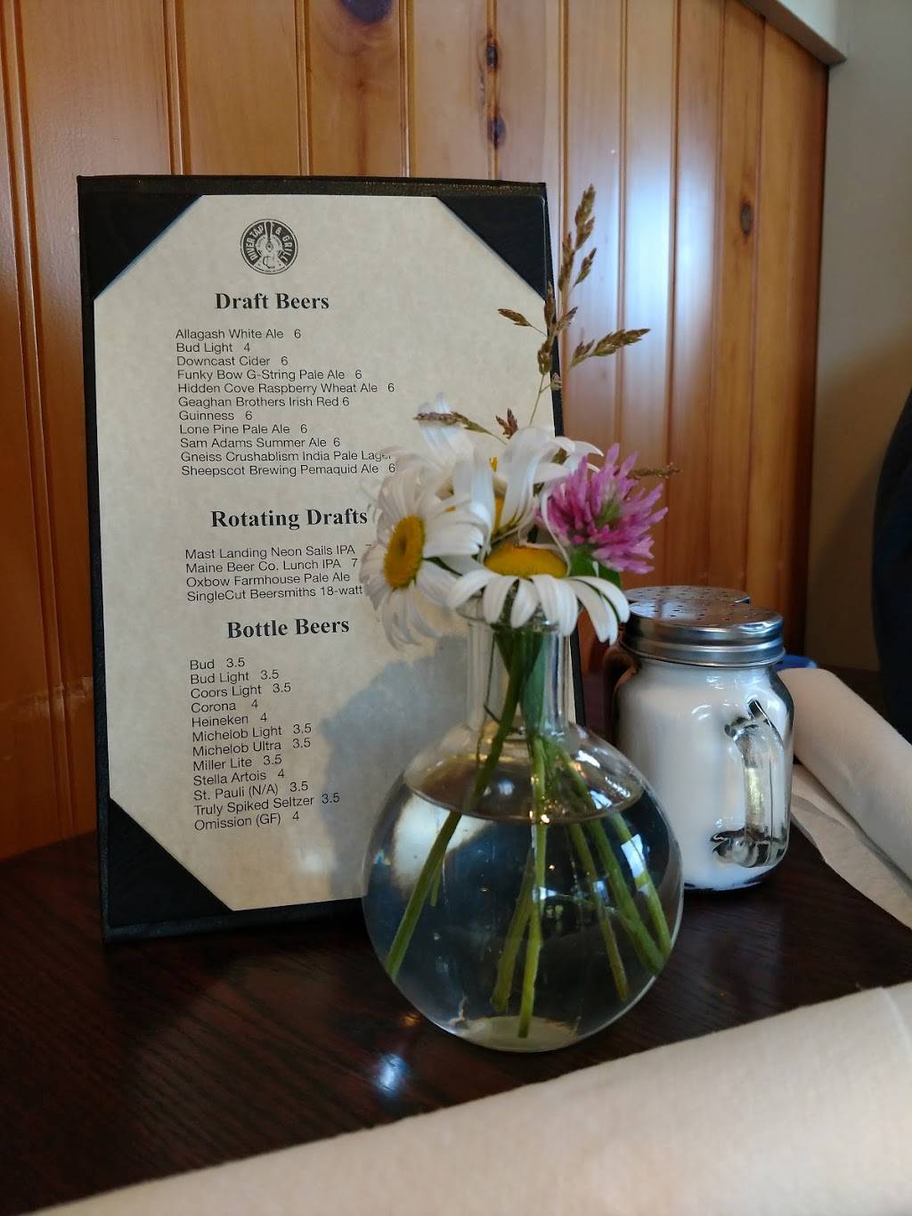 The River Tap & Grill | restaurant | 52 Golf Course Ln, Hollis, ME 04042, USA | 2072989620 OR +1 207-298-9620