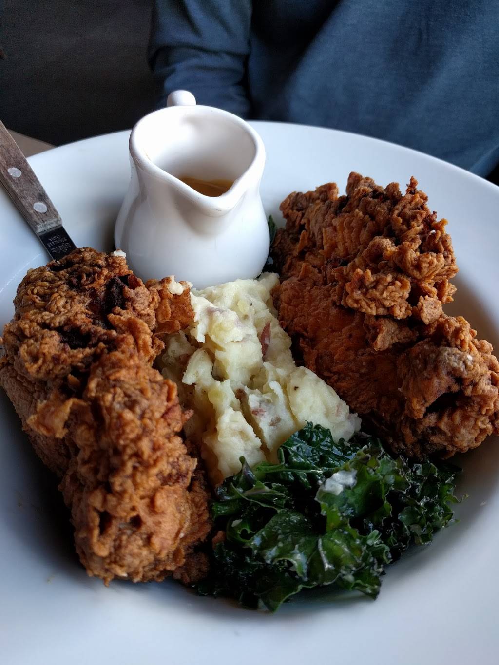 Bistro 221 | restaurant | 221 Broad St, Nevada City, CA 95959, USA | 5302650221 OR +1 530-265-0221