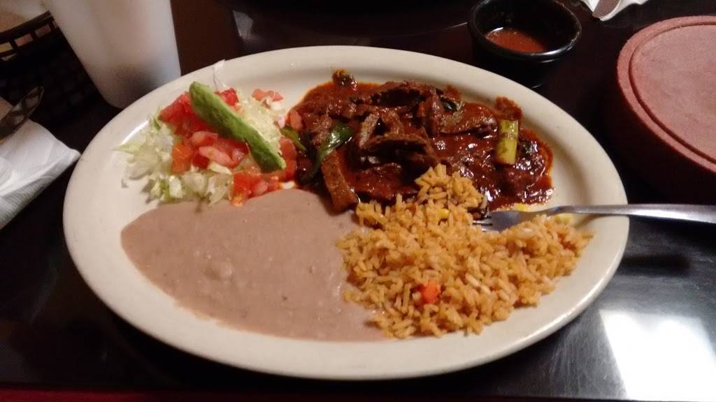 El Comal Restaurant | restaurant | 1411 N Belt Line Rd, Irving, TX 75061, USA | 9727902662 OR +1 972-790-2662