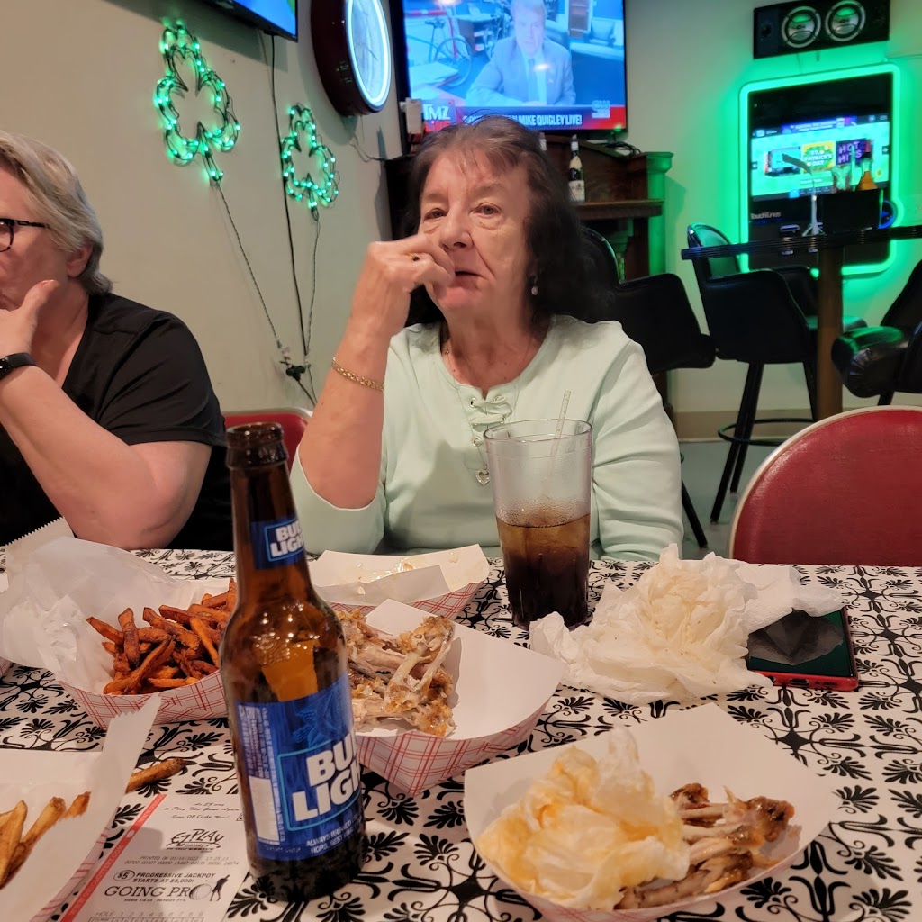 Youngstown Maennerchor | restaurant | 831 Mahoning Ave, Youngstown, OH 44502, USA | 3307469322 OR +1 330-746-9322