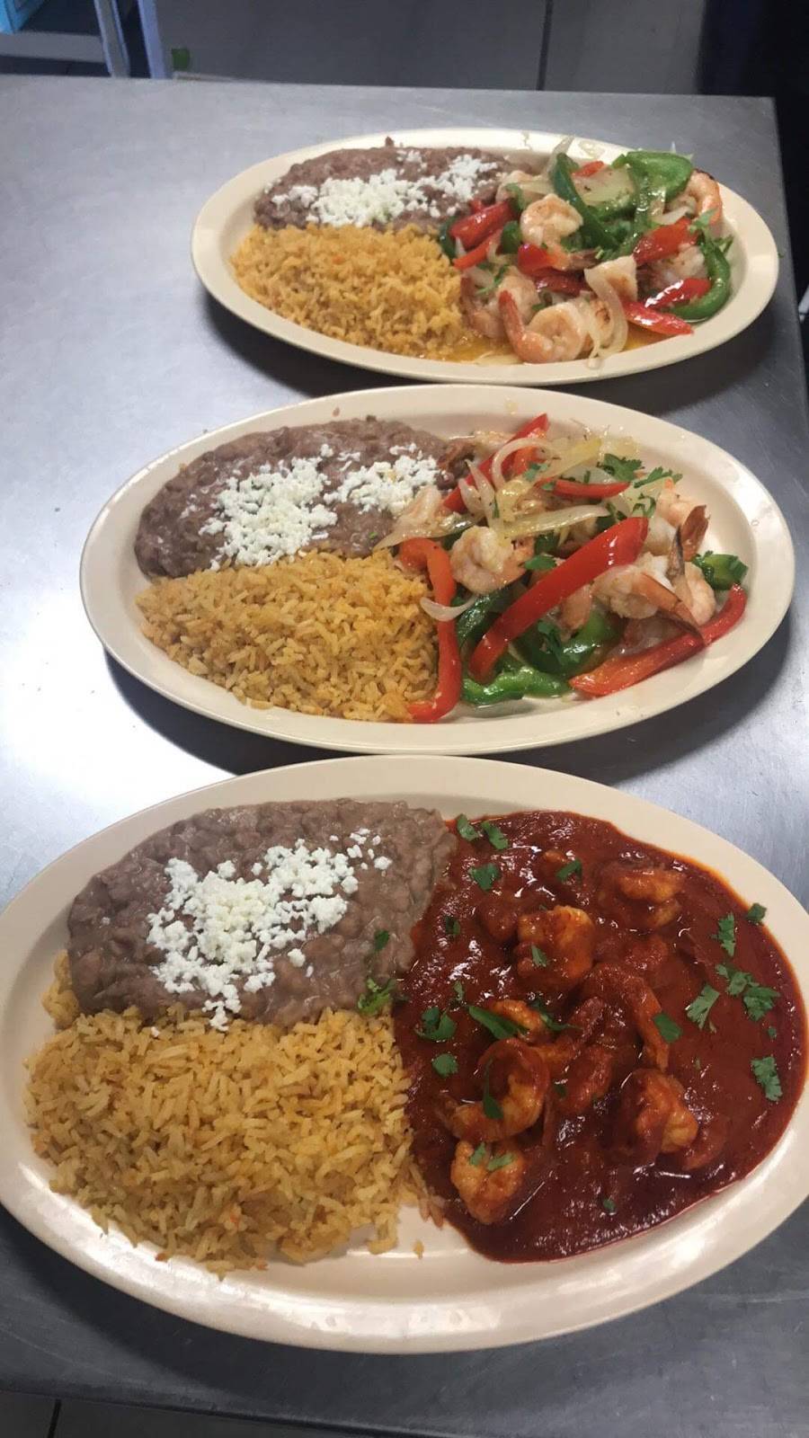 Luceros Mexican Food | restaurant | 13672 Goldenwest St suite a, Westminster, CA 92683, USA | 7142489142 OR +1 714-248-9142