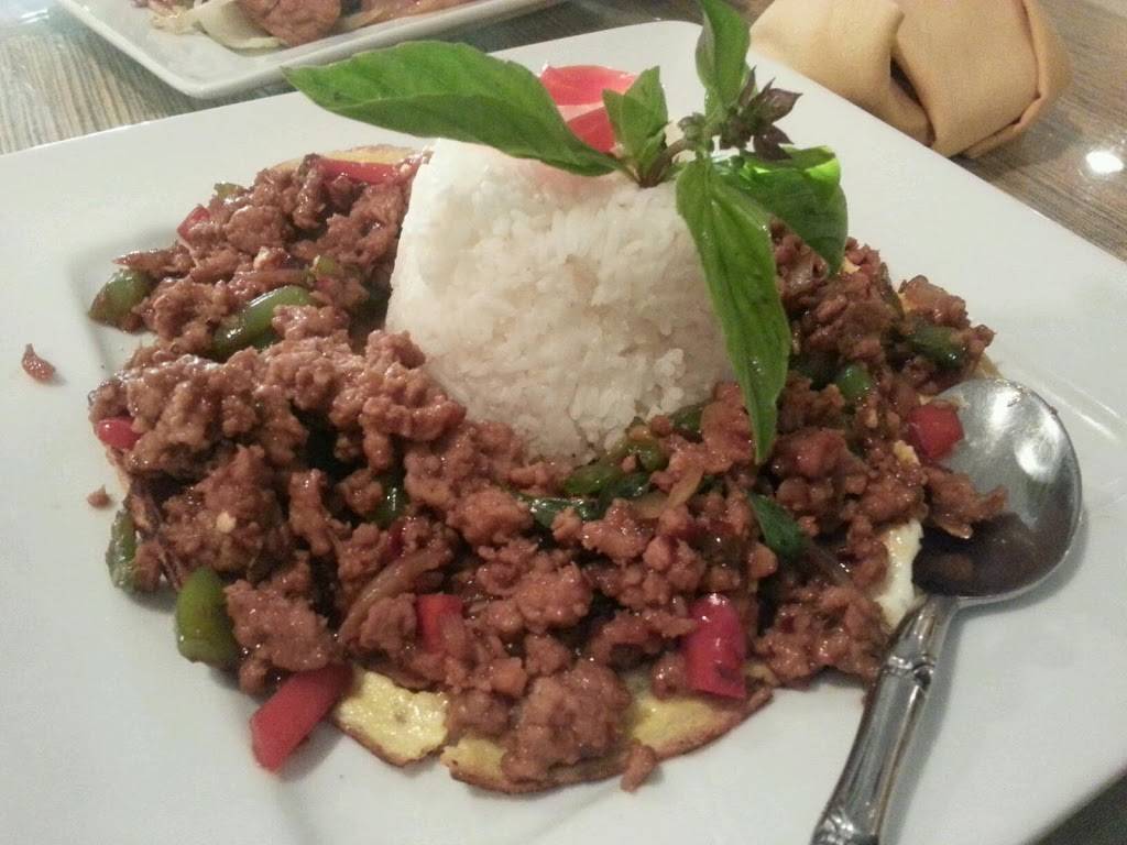 Srida Thai Cuisine | restaurant | 924 N Central Ave, Upland, CA 91786, USA | 9099466548 OR +1 909-946-6548