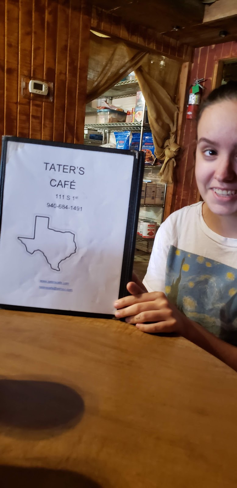 Taters | restaurant | 111 S 1st St, Crowell, TX 79227, USA | 9406841491 OR +1 940-684-1491