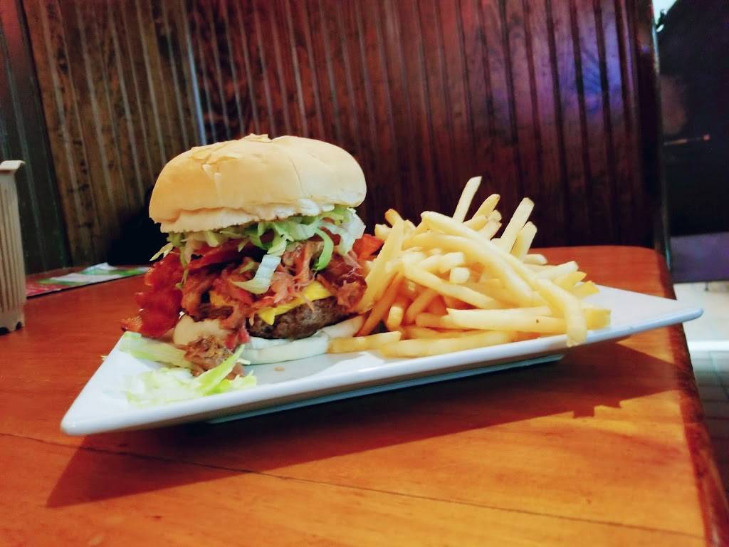 BrickYard Pub Fairfield | restaurant | 93 Post Rd, Fairfield, CT 06824, USA | 2032923500 OR +1 203-292-3500